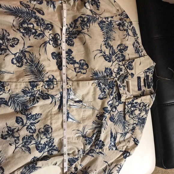 Nautica men’s button down shirt - Picture 3 of 4